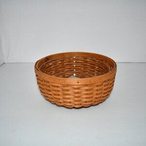 Longaberger 2006 Collectors Club Lightship Basket & Protector Excellent Conditio